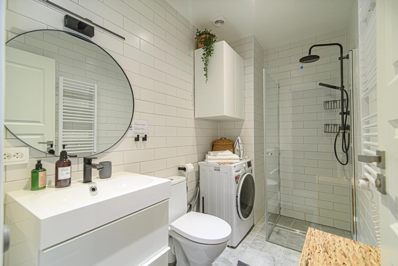 Modern Apartment Next To Ozas Park By Urban Rent VNO Exterior foto